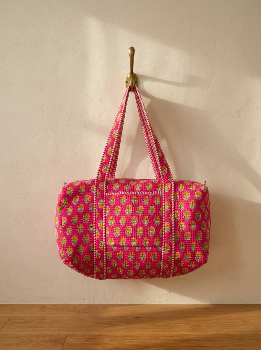 Weekender Fucsia Buti – Cotone block-print Bagru, manici in pelle, tracolla regolabile